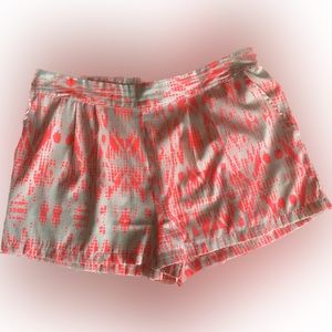 Forever 21 Shorts - Juniors Size Large